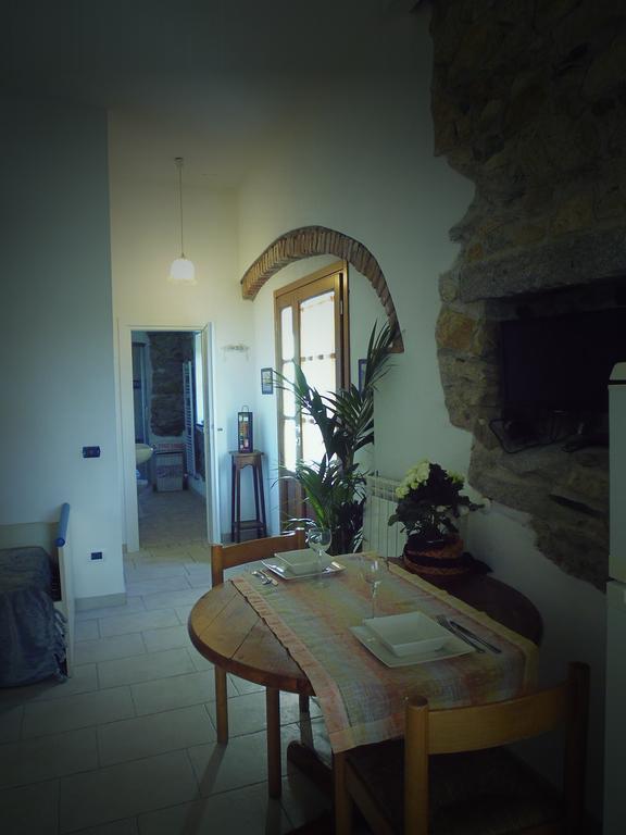 Villa Il Poderino Marina di Campo Rum bild
